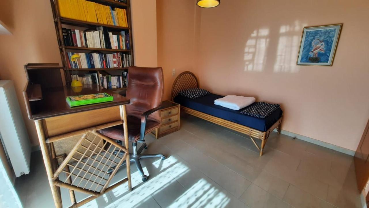Ioannis - Zimmer Mit Zugang Zu Terrasse Gavrolimni Exterior photo